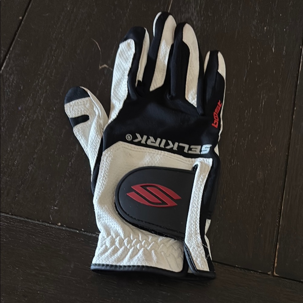 Selkirk Black and White Sports Glove